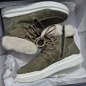 Romika NEW Womens Boots Helsinki Faux Fur Sneaker Boot Green Lace Sz 36 Or 6 5.5
